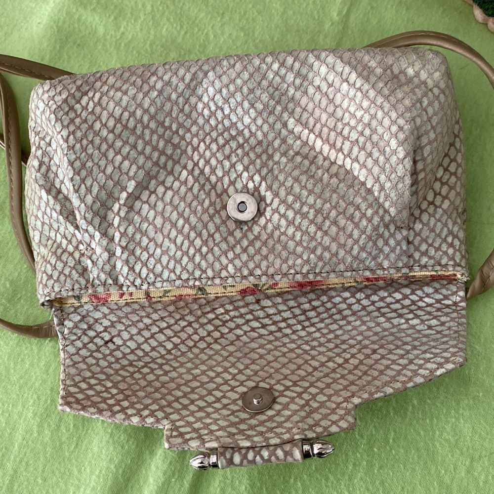 Genuine leather small shoulder strap bag - Picture 9 of 15